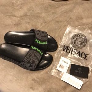 Men’s Versace slides